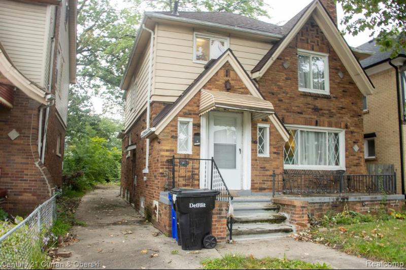 Listing Photo for 16253 Roselawn Street