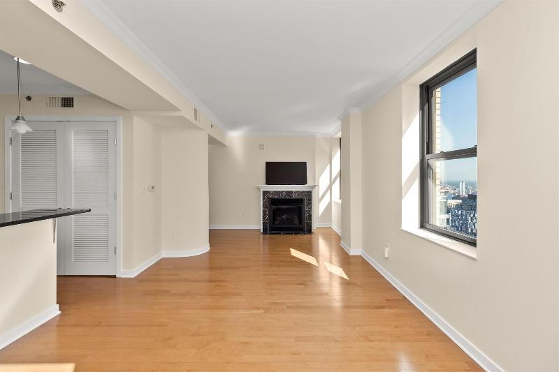 Listing Photo for 1135 Shelby Street 27/2601