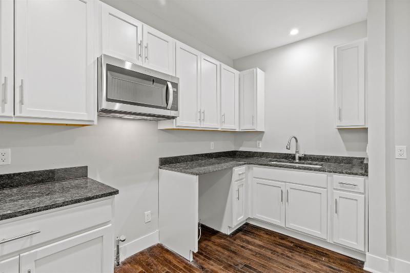 Listing Photo for 2282 Belvidere  Unit 101