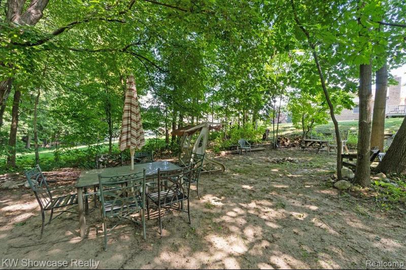 Listing Photo for 6799 Country Lane Drive