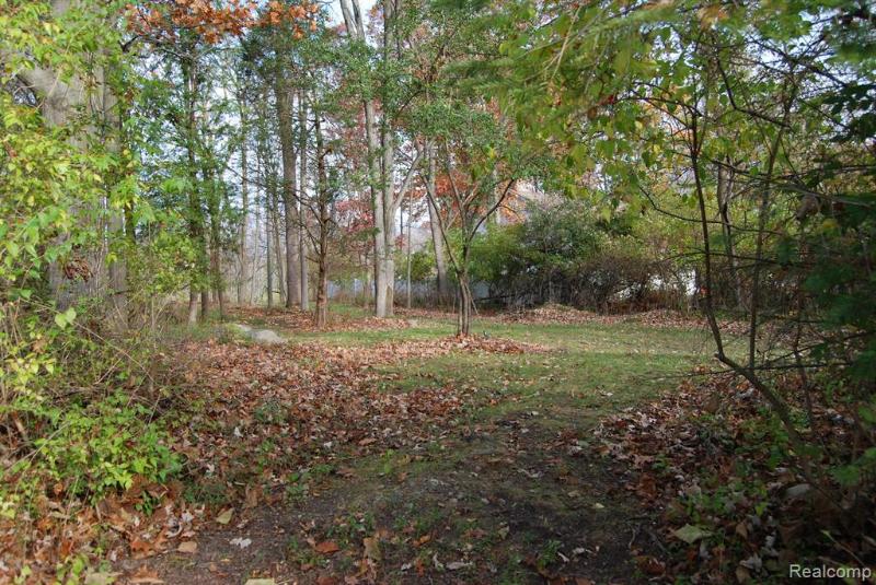 Listing Photo for 000 Dutch Mill Drive