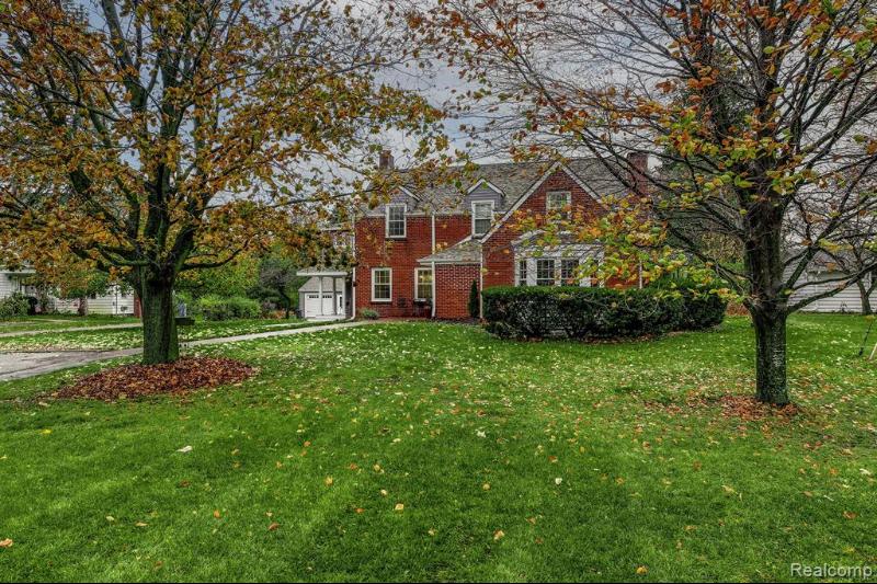 Listing Photo for 2100 Spring Arbor Road