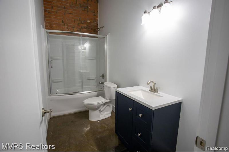 Listing Photo for 2614 Riopelle Street #3