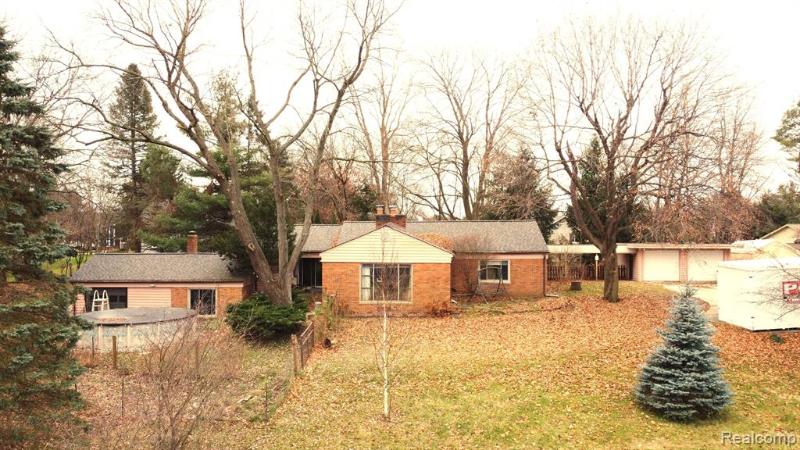 Listing Photo for 1100 Inwood Road