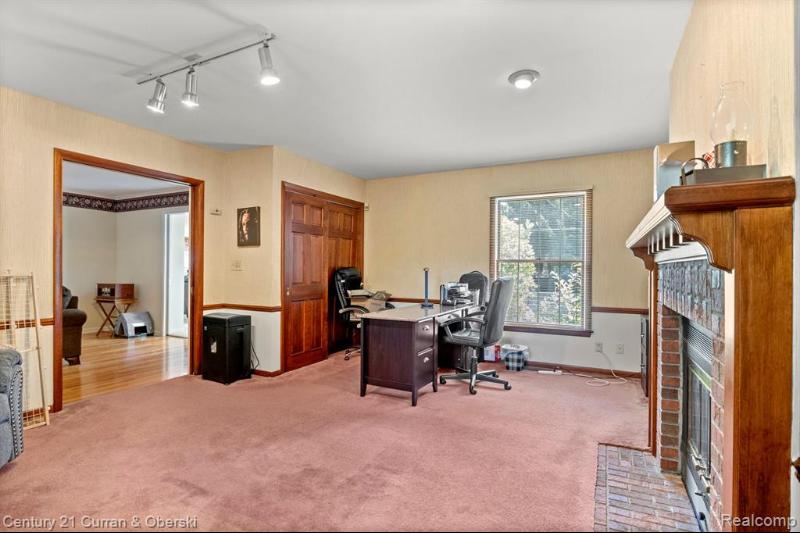 Listing Photo for 701 S Durand Street