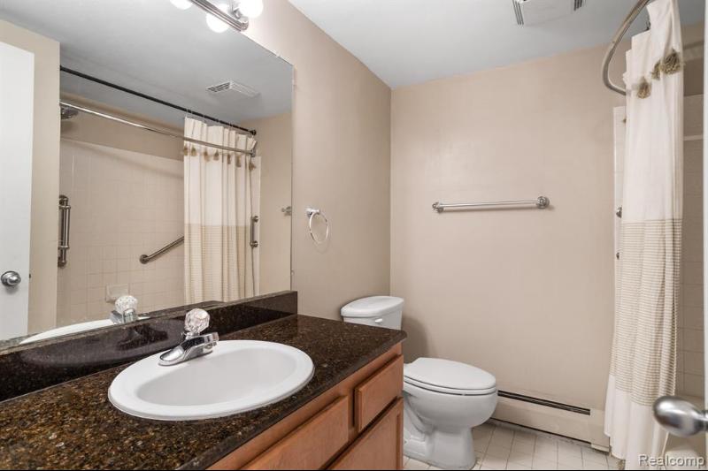 Listing Photo for 35300 Woodward Avenue 201