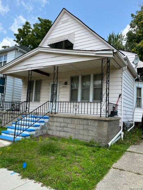 Listing Photo for 15251 Maplewood Avenue