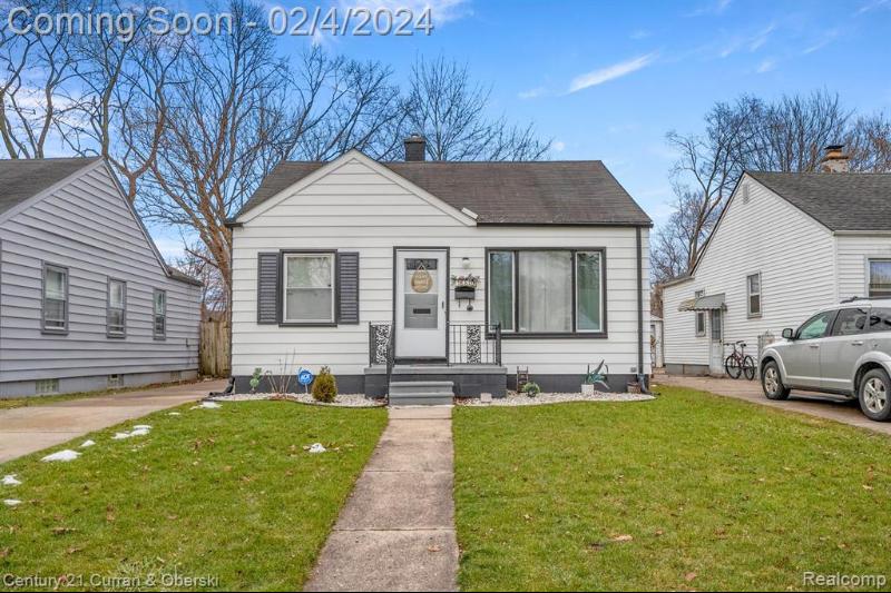 Listing Photo for 18810 Woodcrest Street