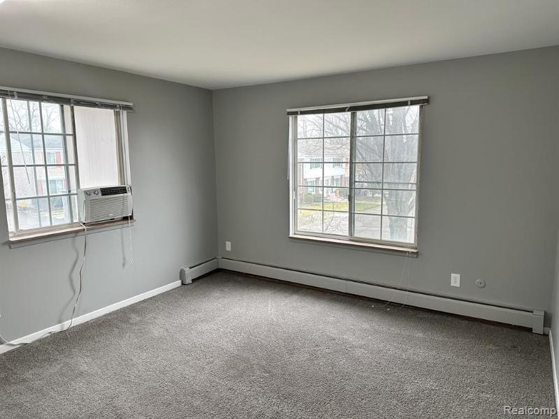 Listing Photo for 405 Miller Avenue 204