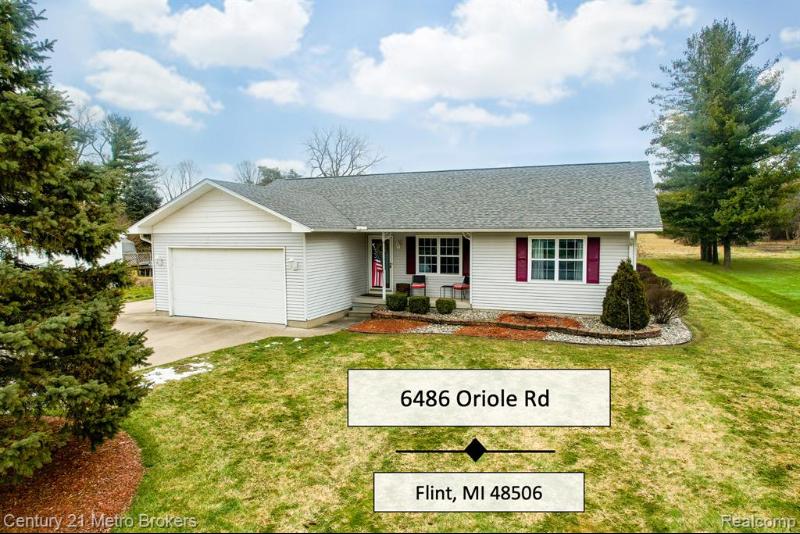 Listing Photo for 6486 Oriole Drive