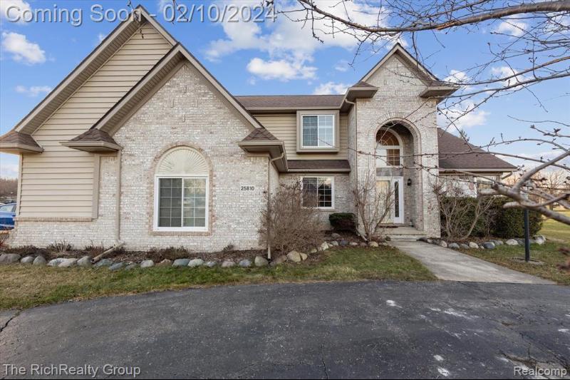Listing Photo for 25810 Pond View Drive