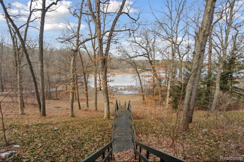 Listing Photo for 17532 Taylor Lake Road