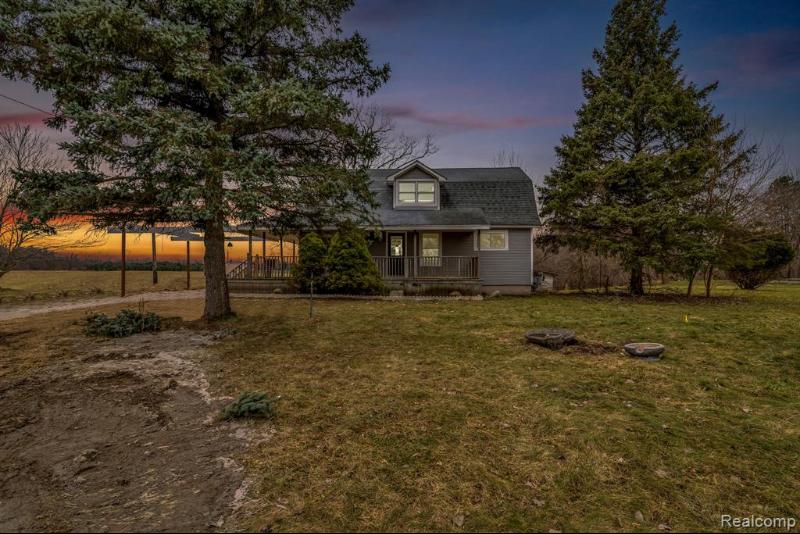 Listing Photo for 4471 N Gale Road