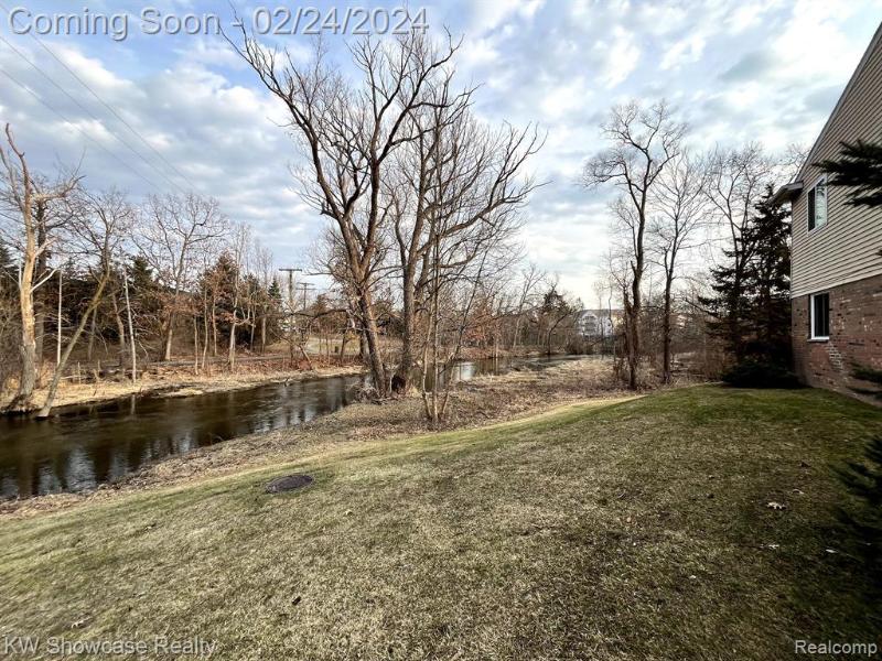 Listing Photo for 5251 Highland Road 214