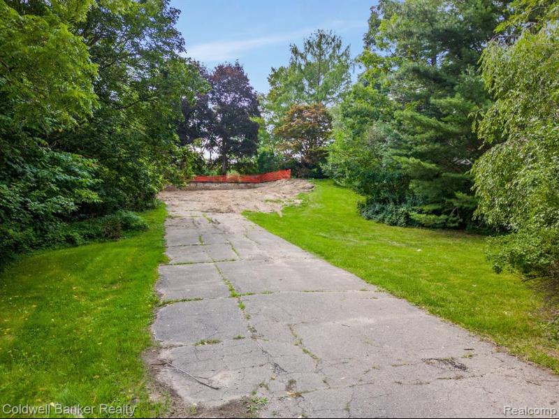 Listing Photo for 5620 Inkster Road