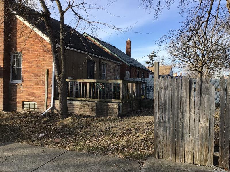 Listing Photo for 18900 Rosemont Avenue