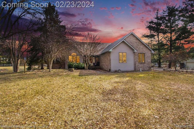 Listing Photo for 623 Foxfire Drive