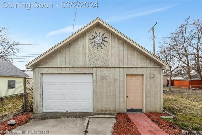 Listing Photo for 17252 Lowell Street