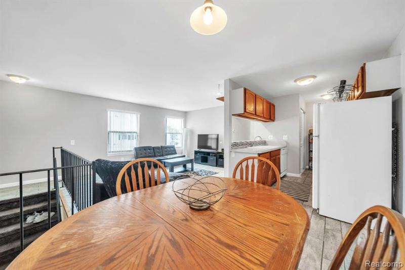 Listing Photo for 3211 Heatherstone UNIT D