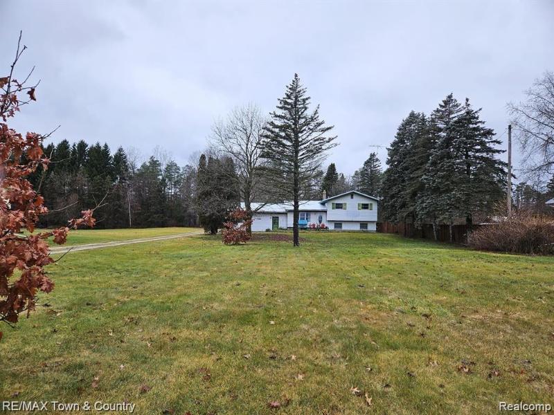 Listing Photo for 7385 Gillette Road
