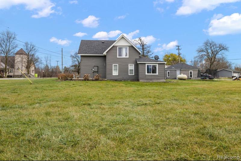 Listing Photo for 12987 Belle River Road