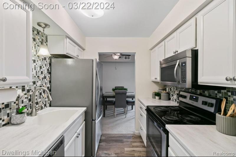 Listing Photo for 2100 Fort Street H-6