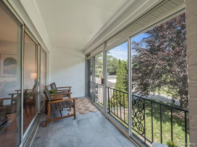 Listing Photo for 1725 Tiverton Road 4