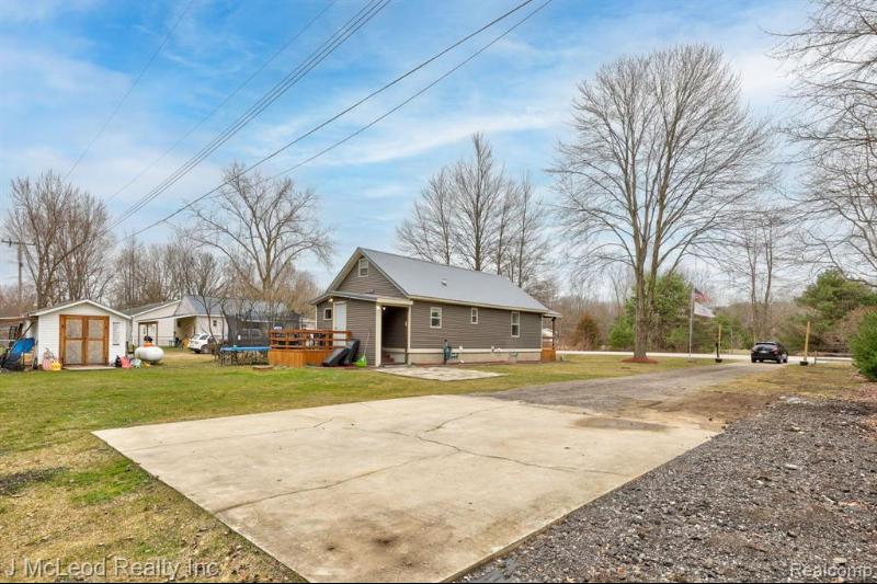 Listing Photo for 10466 S Lewis Road