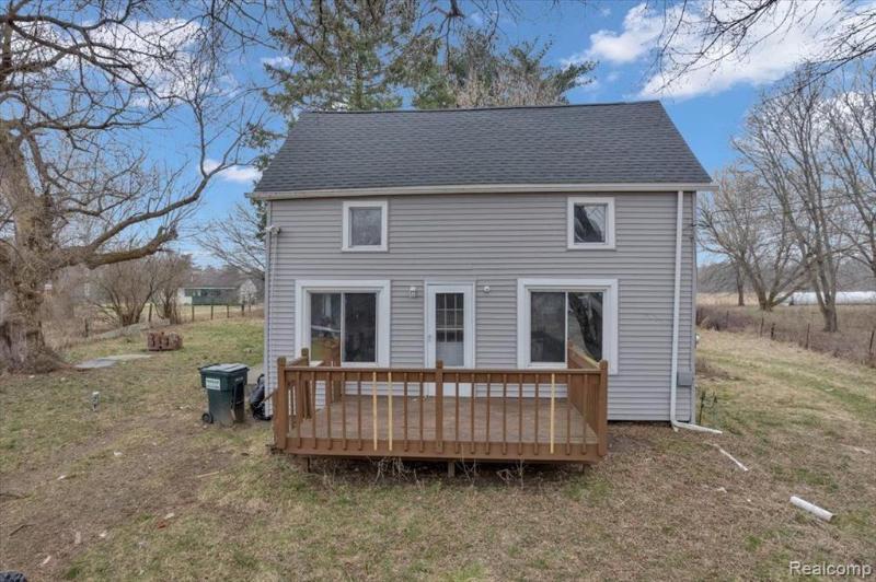 Listing Photo for 3823 N Lapeer Road