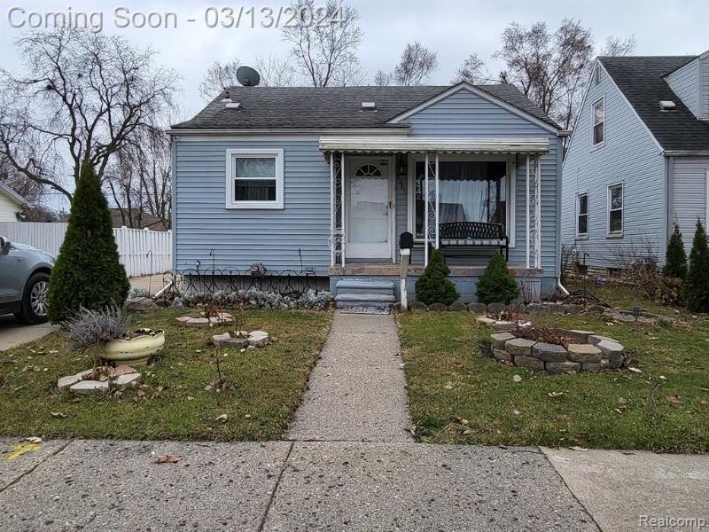 Listing Photo for 1665 Gregory Avenue