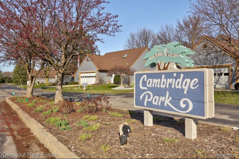 Listing Photo for 7 Cambridge Park