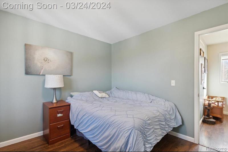 Listing Photo for 39434 Chart Street