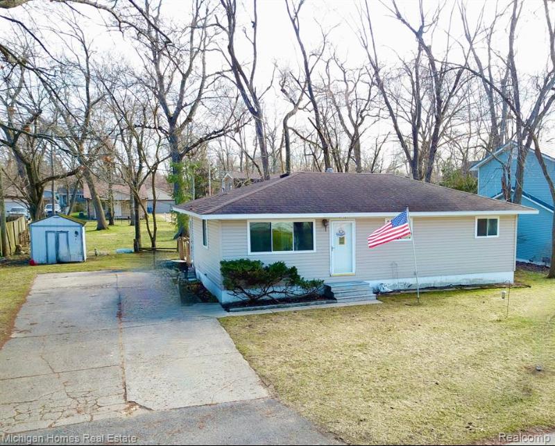 Listing Photo for 9153 Kettering Avenue