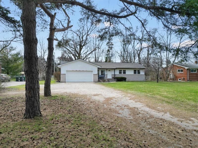 Listing Photo for 48737 Dequindre Road