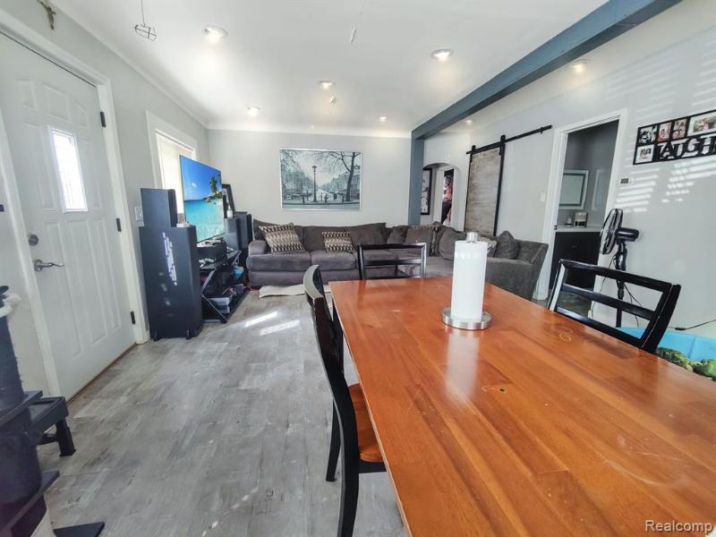 Listing Photo for 6130 Flushing Road