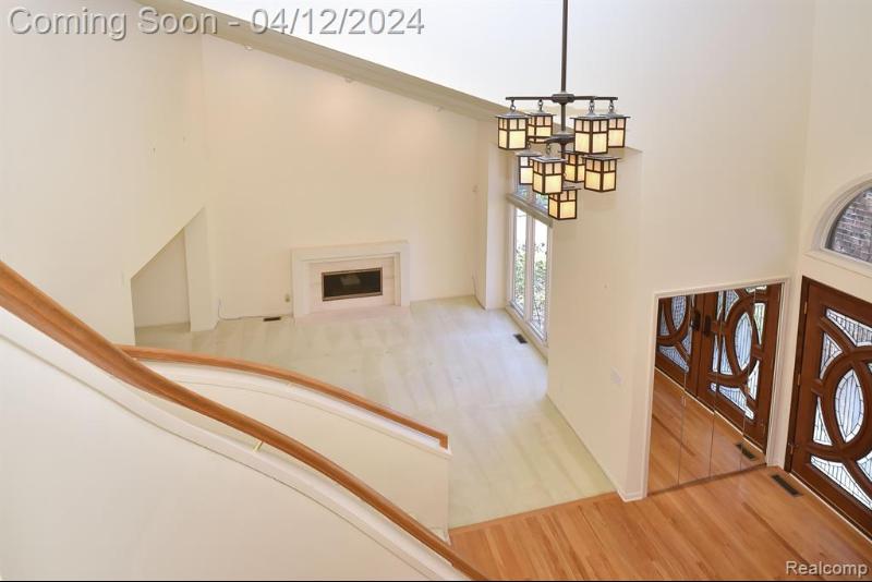 Listing Photo for 7274 Village Square Drive