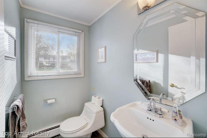 Listing Photo for 26126 Westmeath Street