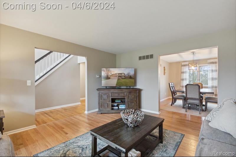 Listing Photo for 705 Coventry