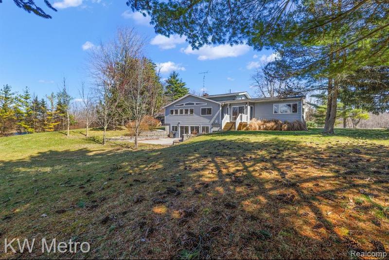 Listing Photo for 6235 Welch Road