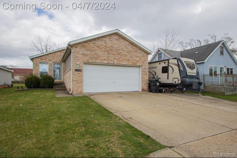 Listing Photo for 15778 Wormer