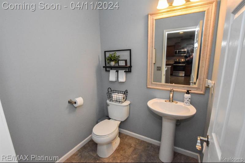Listing Photo for 3715 Amber Oaks Drive
