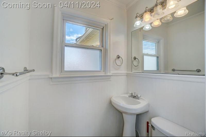 Listing Photo for 22393 Maple Street