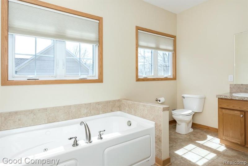 Listing Photo for 13460 Cottage View Court