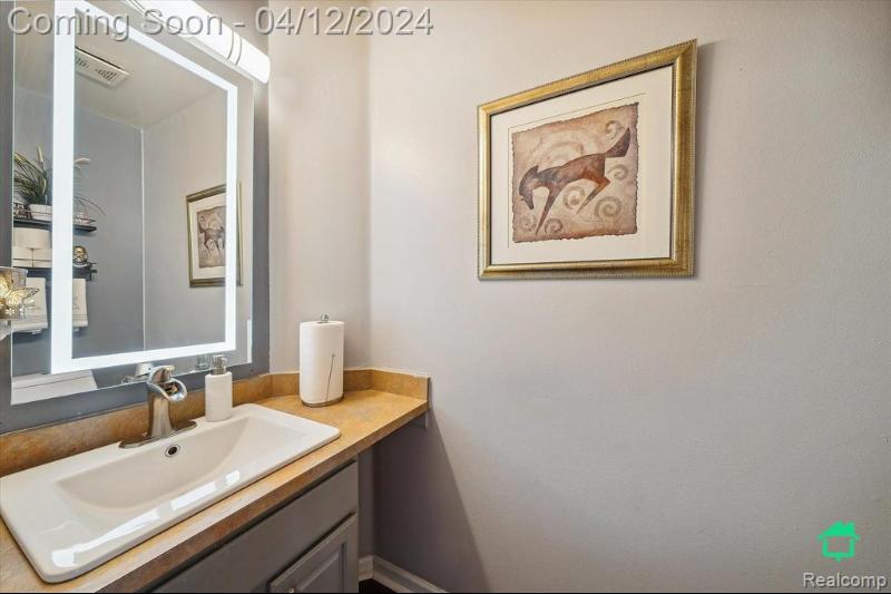 Listing Photo for 211 Aberdeen Court