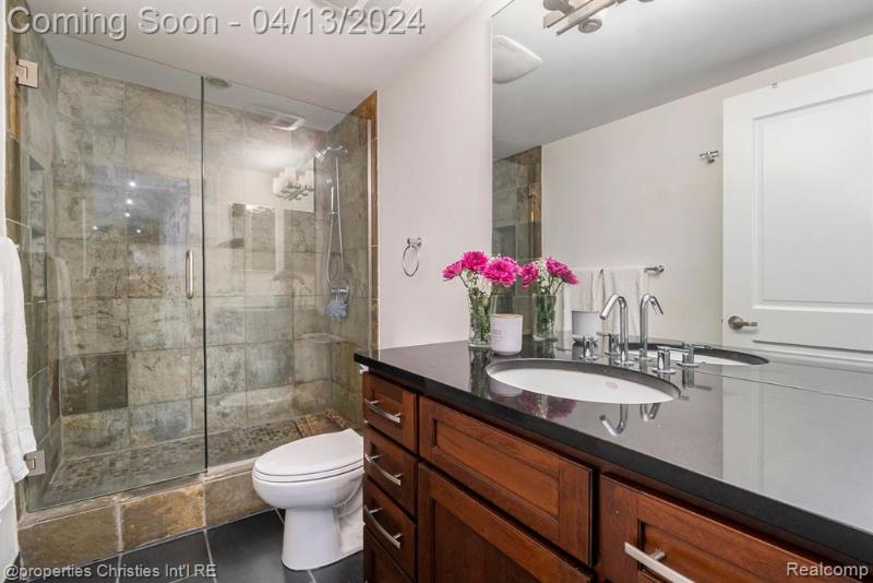 Listing Photo for 411 S Old Woodward Avenue 503