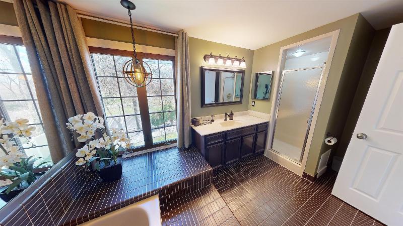 Listing Photo for 6057 Orchard Ridge Court