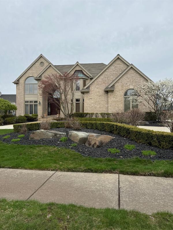 4496 Forestview Drive, West Bloomfield