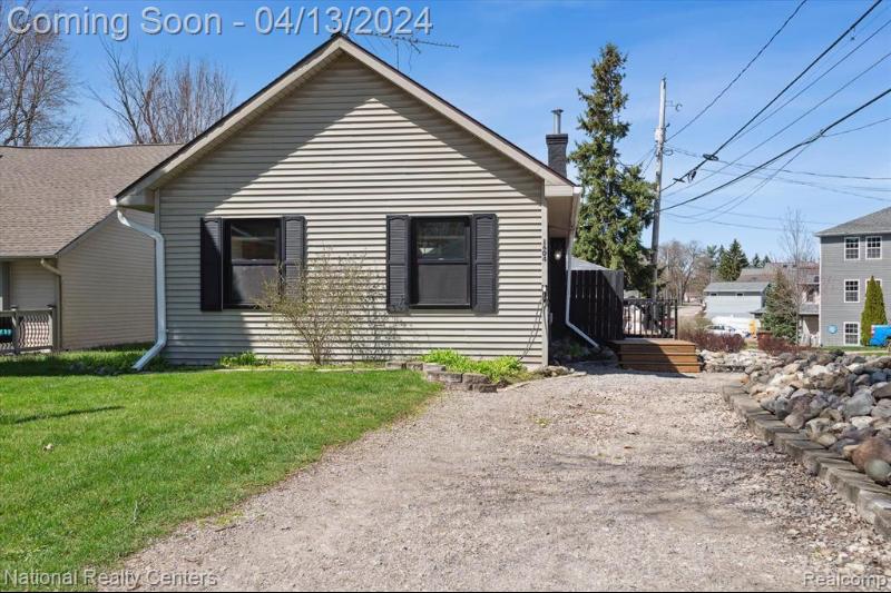 Listing Photo for 1604 Perch Street