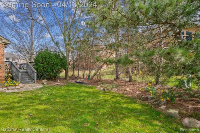 Listing Photo for 39153 Plumbrook