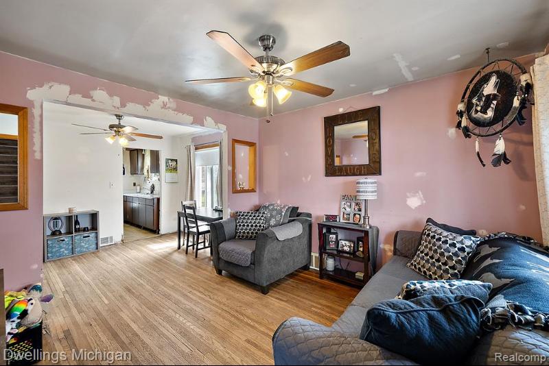 Listing Photo for 7908 Kendal Street